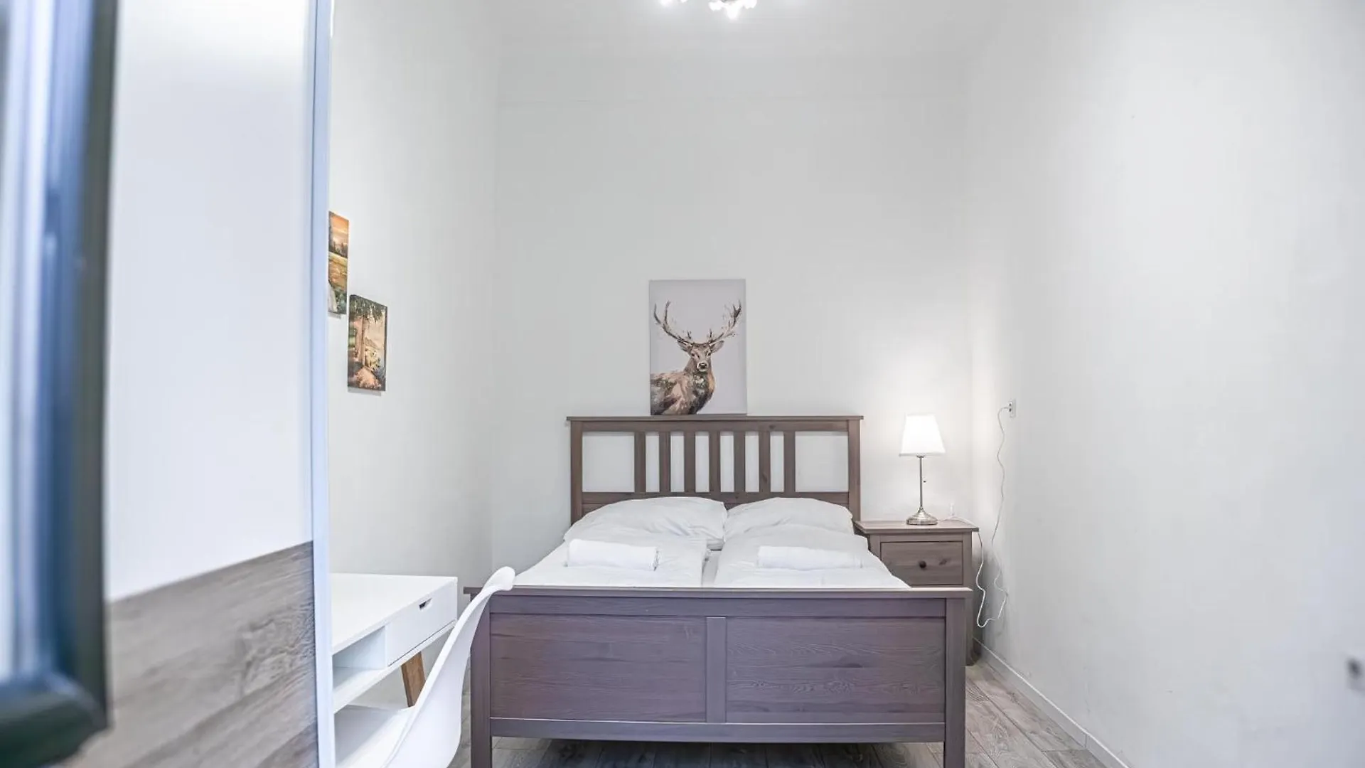 Apartment Delightful 2Br Apt.-Near Wiener Stadthalle Austria